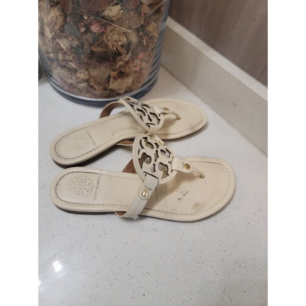 Tory Burch 'Miller' Flip Flops Ivory Leather Sandal Size 6.5 M - Picture 2 of 6